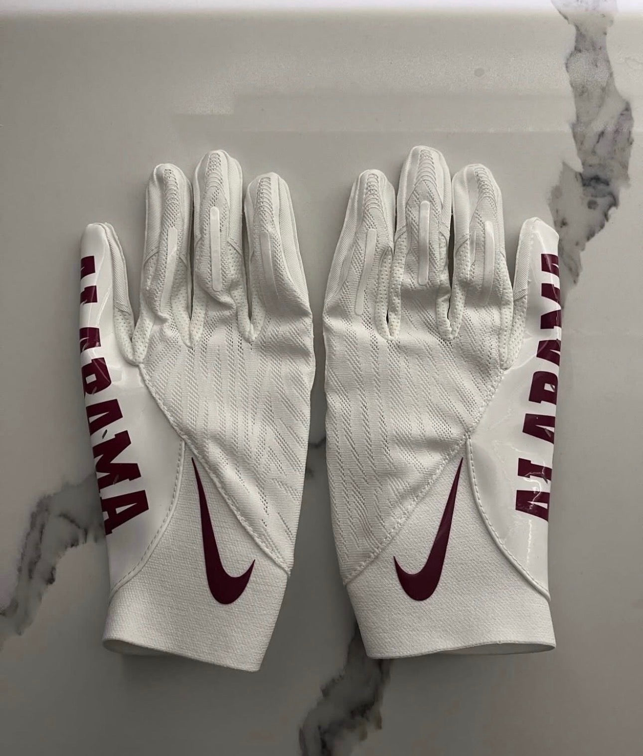 Alabama football state gloves